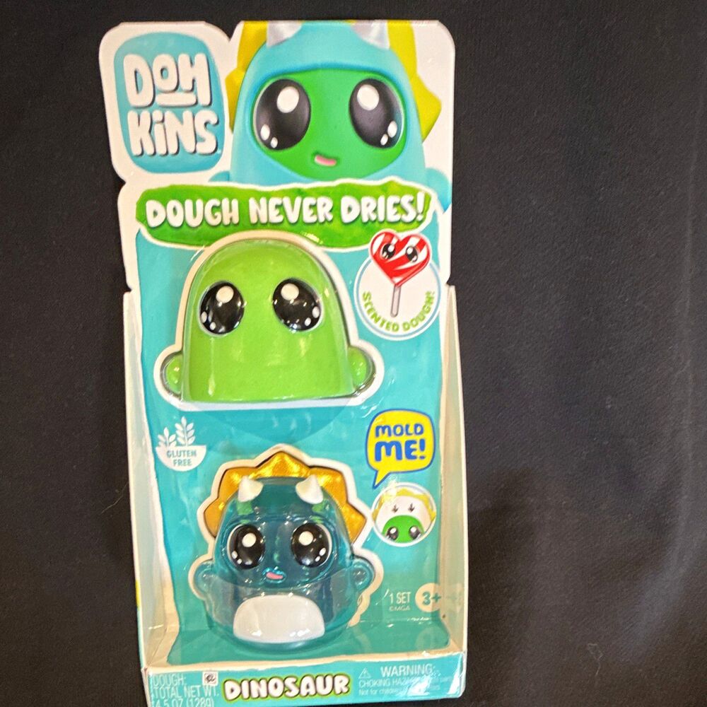 Dohkins Dough Never Dries Dinosaur Mold Me Scented Dough Toy Set Ages 3+